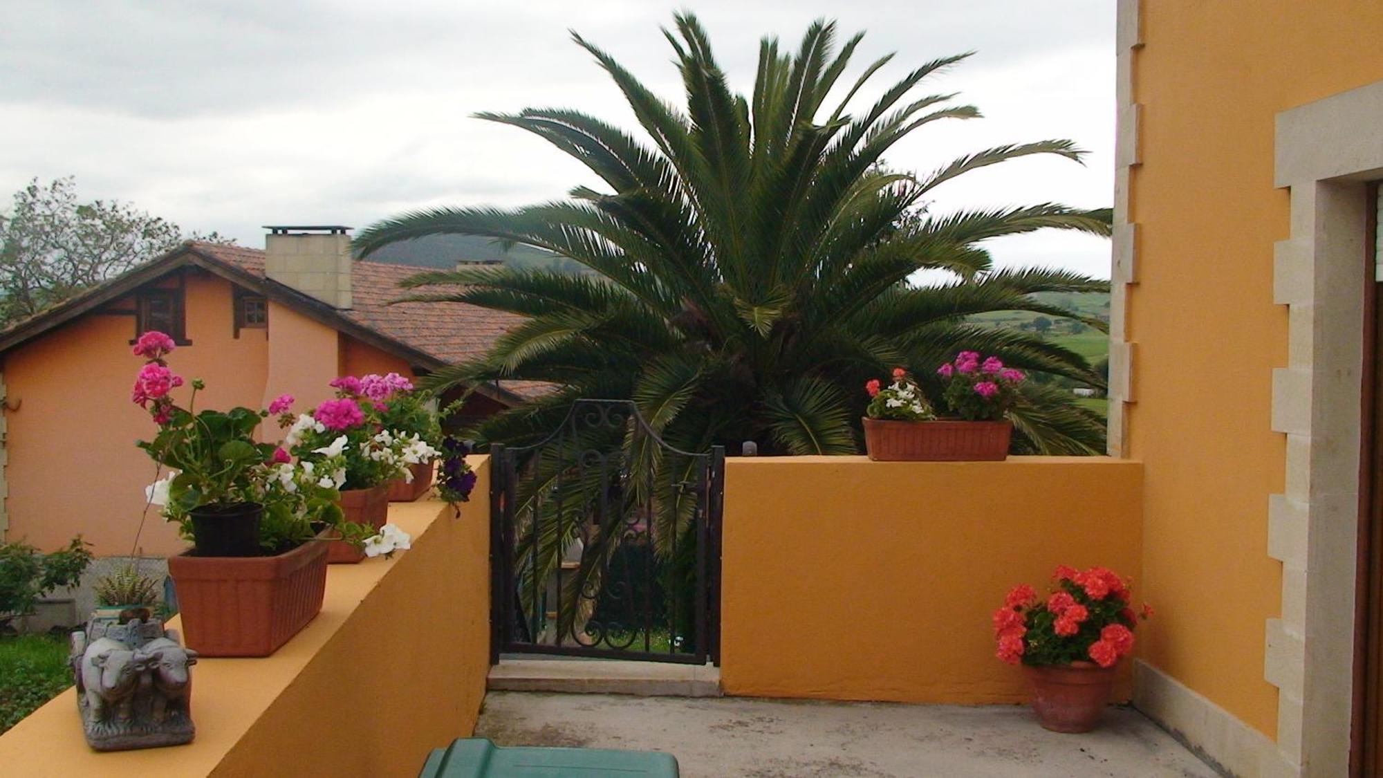 Posada Las Tres Mentiras De Santillana Del Mar Hotel Bagian luar foto